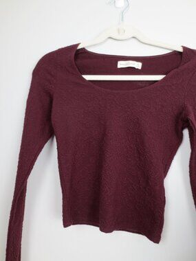 Vintage Y2K Abercrombie & Fitch Burgundy Long Sleeve Textured Crop Top